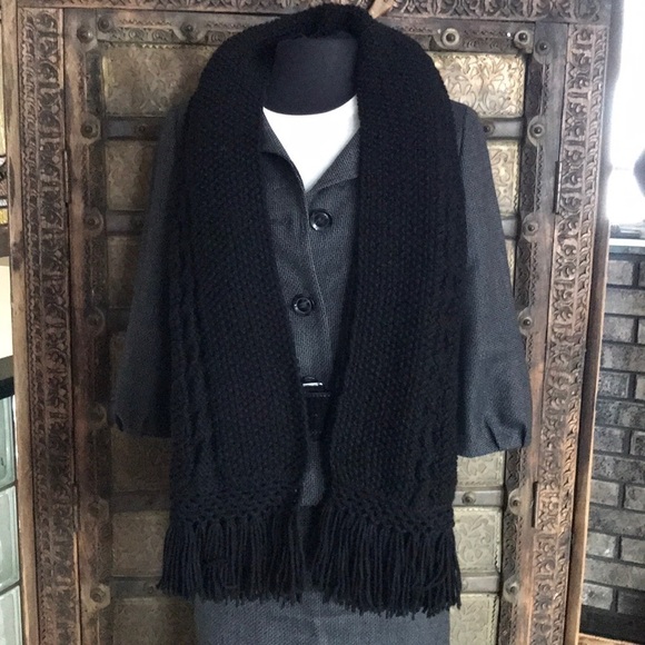 NEW HAND KNITTED BLACK SCARF - Picture 5 of 7